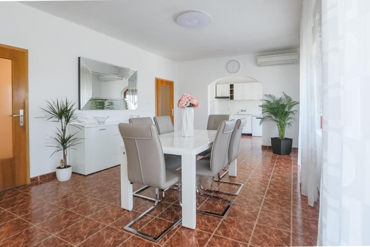 Apartments Zdenka Rovinjsko Selo Extérieur photo