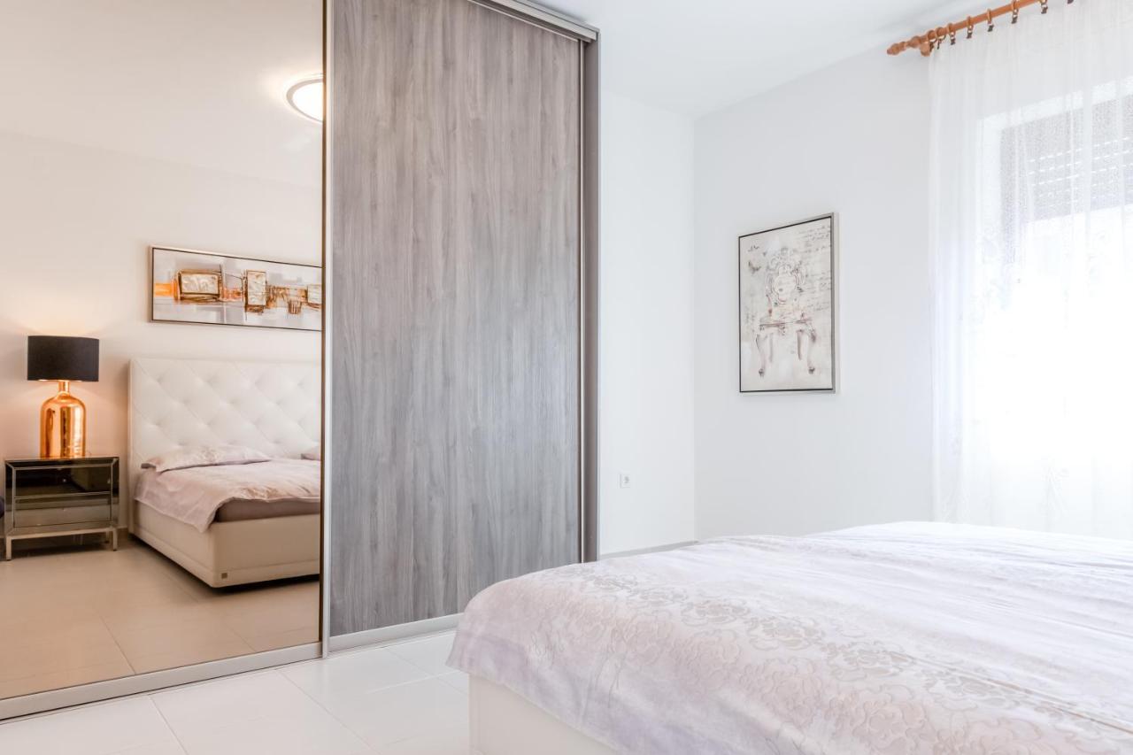 Apartments Zdenka Rovinjsko Selo Extérieur photo